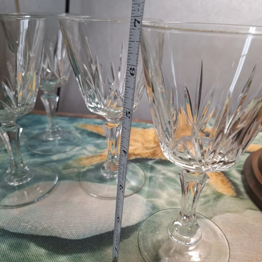 Crystal set of 4 wine water stems